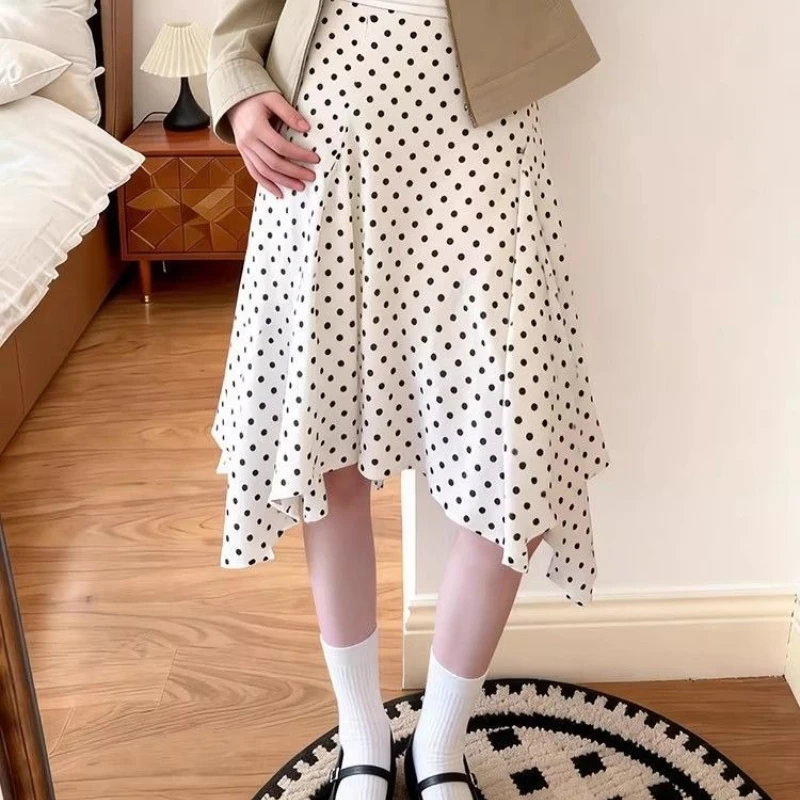 Retro irregular fashionable polka dot skirt temperament spring and summer skirt high waist casual bright medium and long skirt