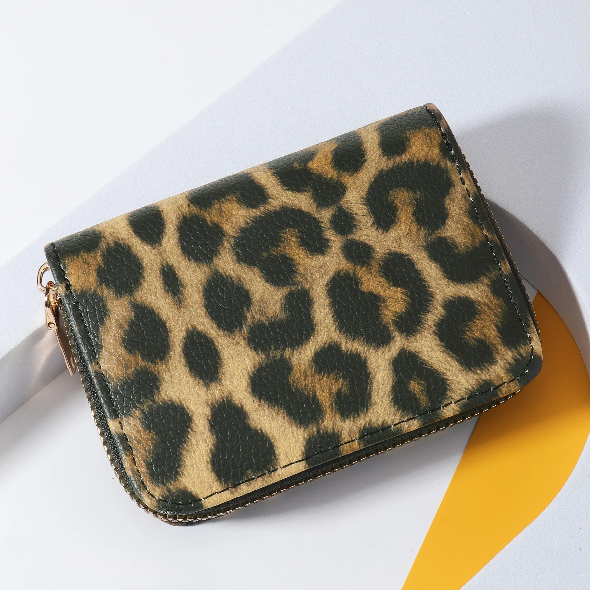 New Fashion Leopard Pattern Minimalist Short Wallet, Coin Wallet, Fashionable Zipper Clip, Multi functional Key and Cash Storage