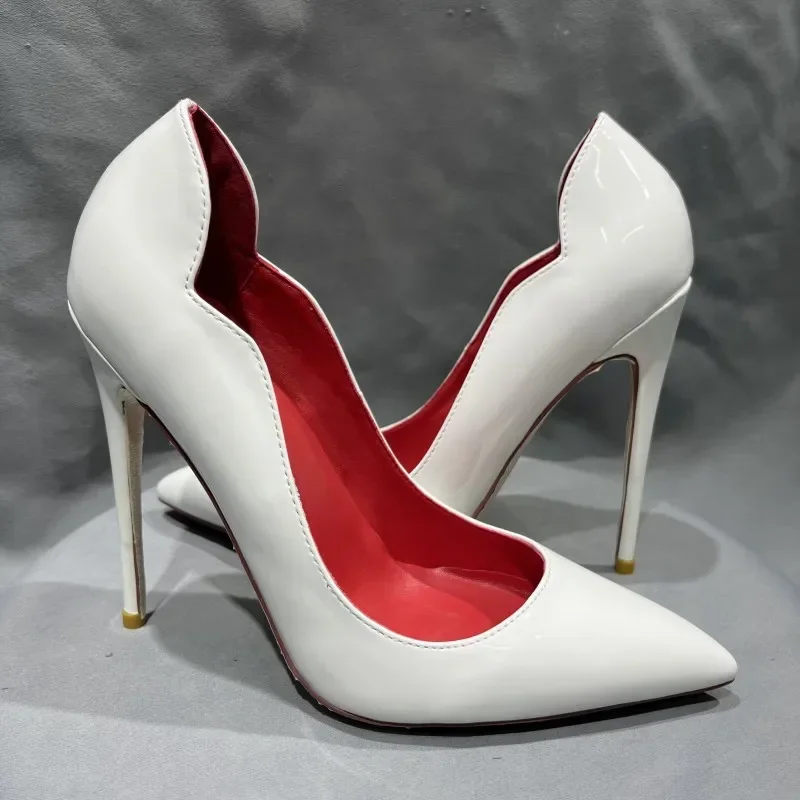 Tikicup الكلاسيكية الأنيقة السوداء براءات أشار تو خنجر عالية الكعب الأحمر داخل مضخات أنيقة مريحة نزهات الحفلات الليلية