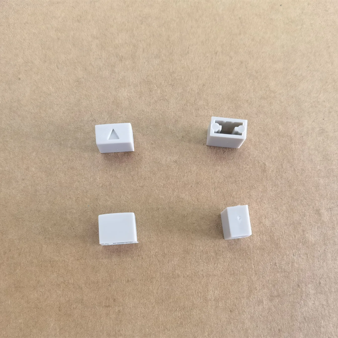 

Original new 100% 9.2x5.2×7.8MM touch button cap switch hole 3.2MM