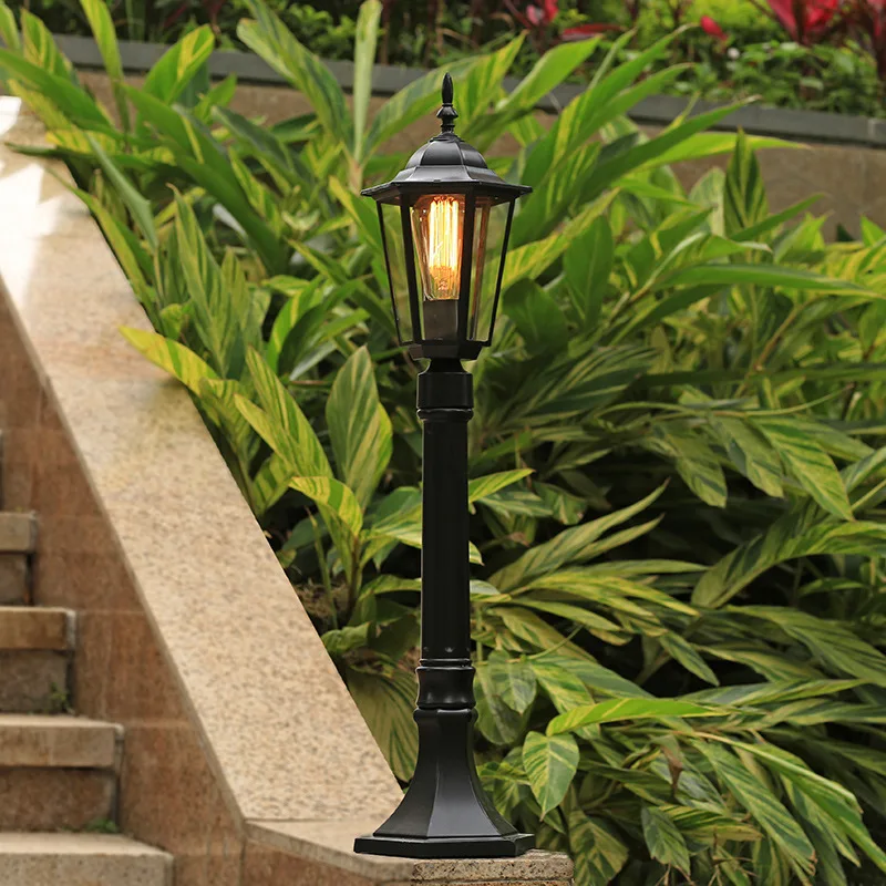 Modern American Style LED Lamp for Outdoor Lawn Garden Courtyard & Rural House Aisle Waterproof IP65 Rating Aluminum Body