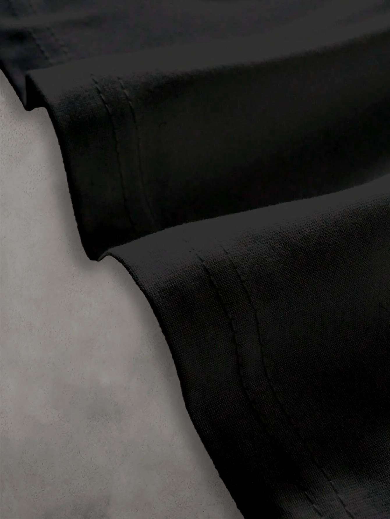 Camiseta con estampado juguetón para mujercamiseta negra con estampado de tres conejillos de indias camiseta de manga corta