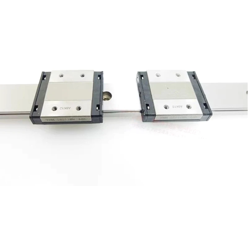 

THK SRS15WM SRS15WGM SRS15WN SRS15WGN linear guide bearings slide rails carriage linear motion