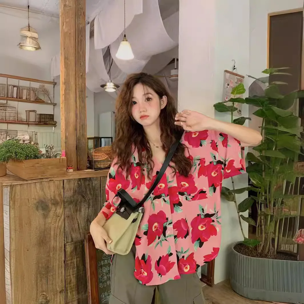 Summer Female Flower Shirt Retro Loose Fitting Short Sleeved Top Women Colorful Shirt Suitable for Seaside Beach Vacation