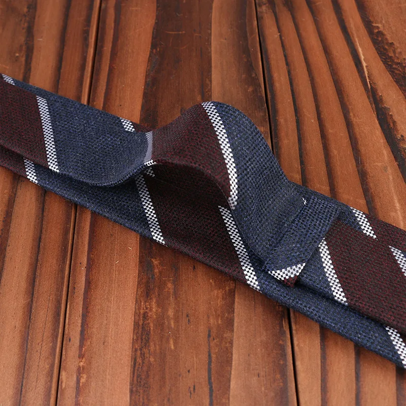 ربطة عنق رجال الأعمال 7 سم من القطن والبوليستر المنسوج يدويًا ربطة عنق مخططة بلون سادة موضة احترافية رسمية للرجال
