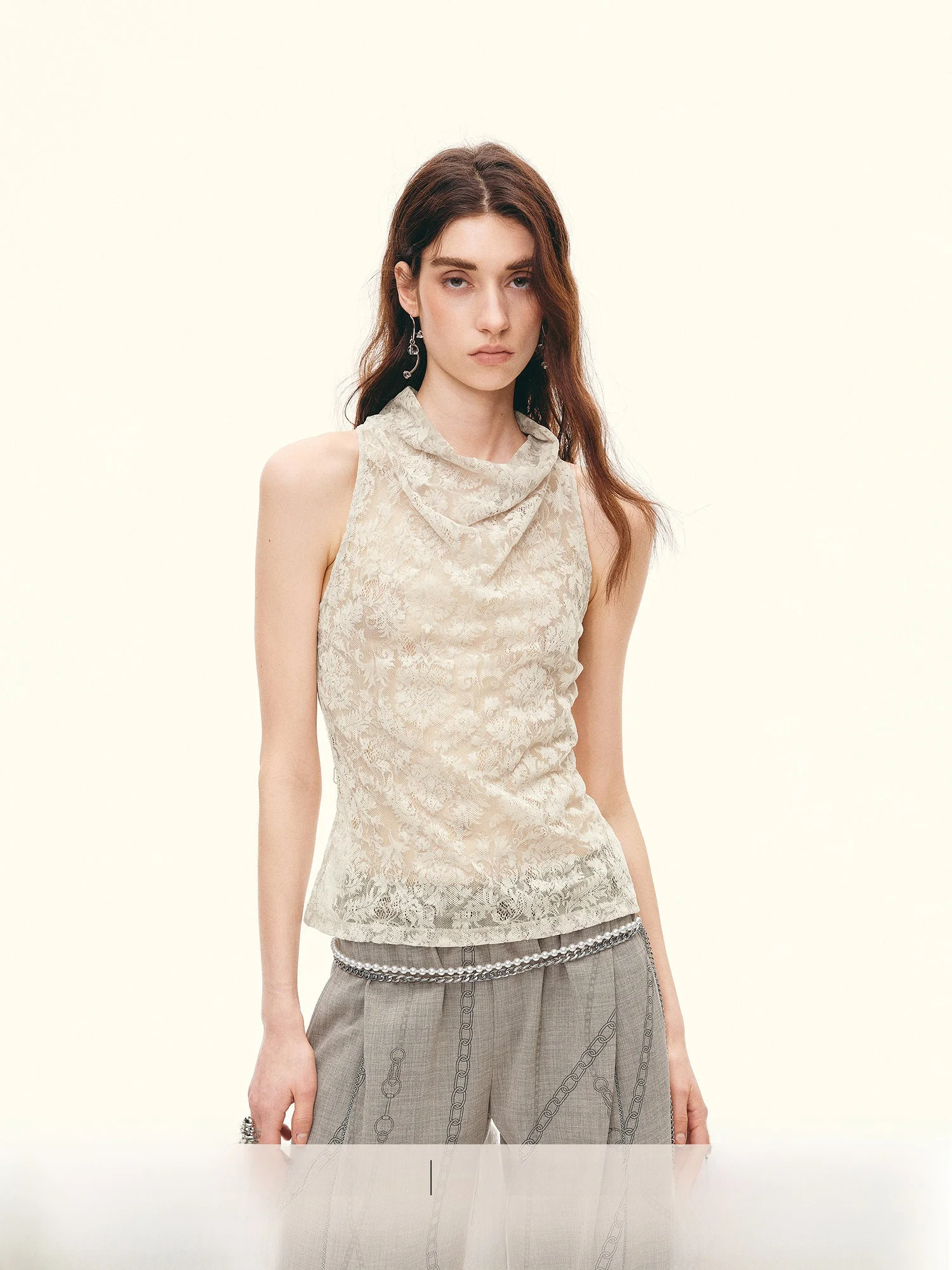 Fuzhen Modern Summer Floral Embroidery Flocking Texture Sleeveless Slim Fit Collarless Vest Top for Women French Style Polyes...