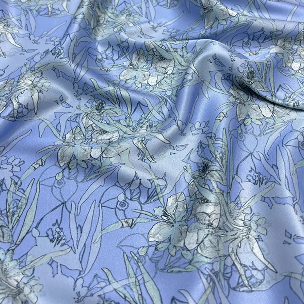 Pure Mulberry Silk Twill 20 momme Width 140cm Blue Florals Printed Silk Stretch Fabric Suits and Dress Material Sale Per Meter