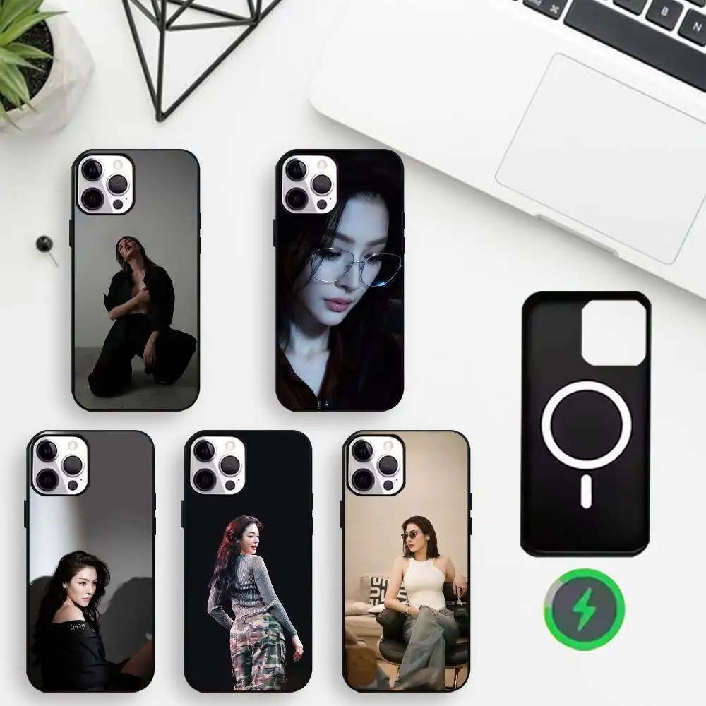 

Peraya M-Malisorn Faye Phone Case For iPhone17,16,15,14,13,12,11 Max Black Wireless Charging Protecitve Cover