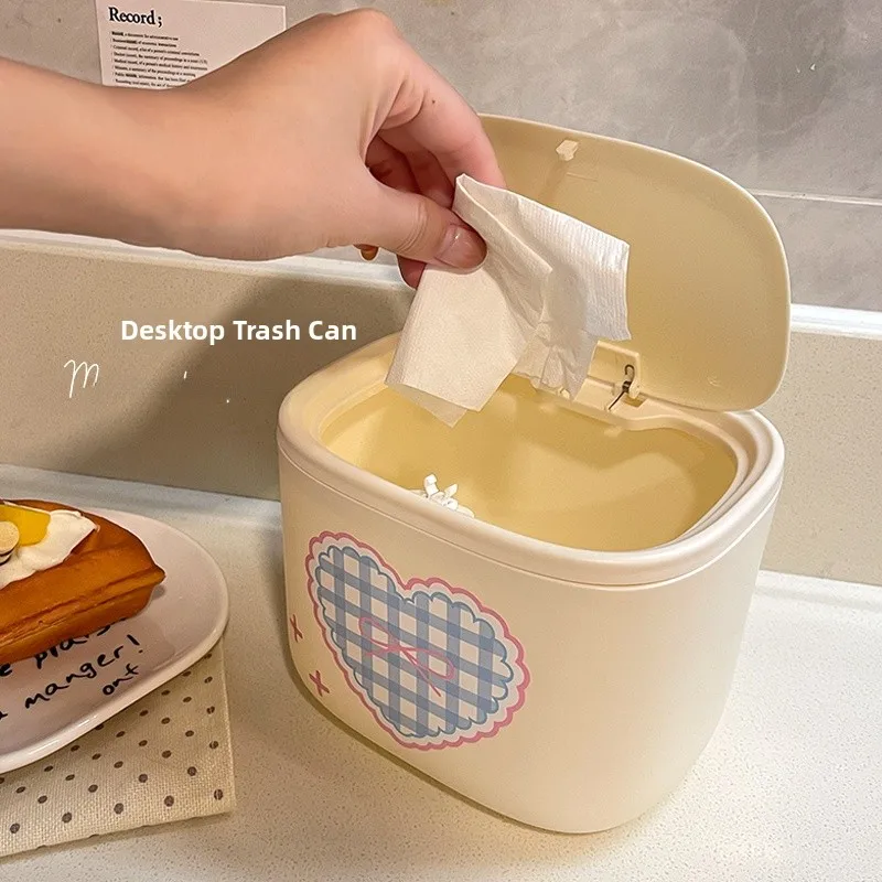 

Cute Desktop Trash Can Office Desk Student Dormitory Book Desk Small Waste Paper Basket with Lid Heart Shaped Plastic Thickened