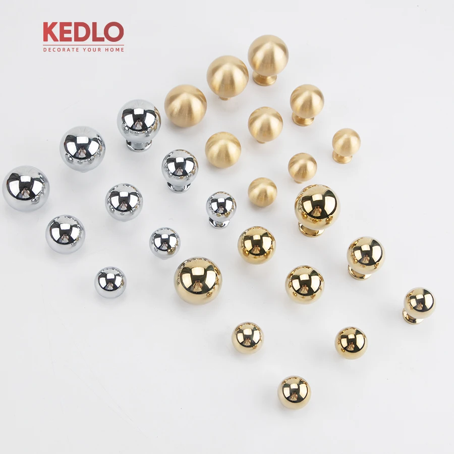 KEDLO Massiver Messinggriff, moderner, leichter Luxus, kugelförmiger Küchenschrankgriff, goldfarbener Schubladengriff, glänzendes Chrom. – Detail 2