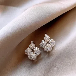 2024 French new design fashion jewelry silver color luxury zircon square earrings elegant women's evening party accessories