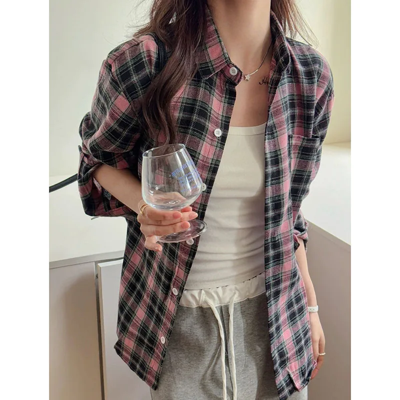 New Vintage Women Oversized Blouses Spring Summer Long Sleeve Plaid Shirt Woman Korean Loose Turndown Collar Pocket Shirts