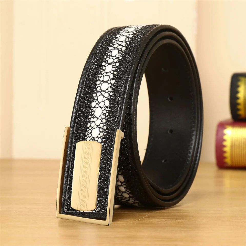 2025 New Pearl Fish Pattern Belt Korean Edition Men's Genuine Leather High End Durable High End Deep Sea Devil Fish Pattern Belt