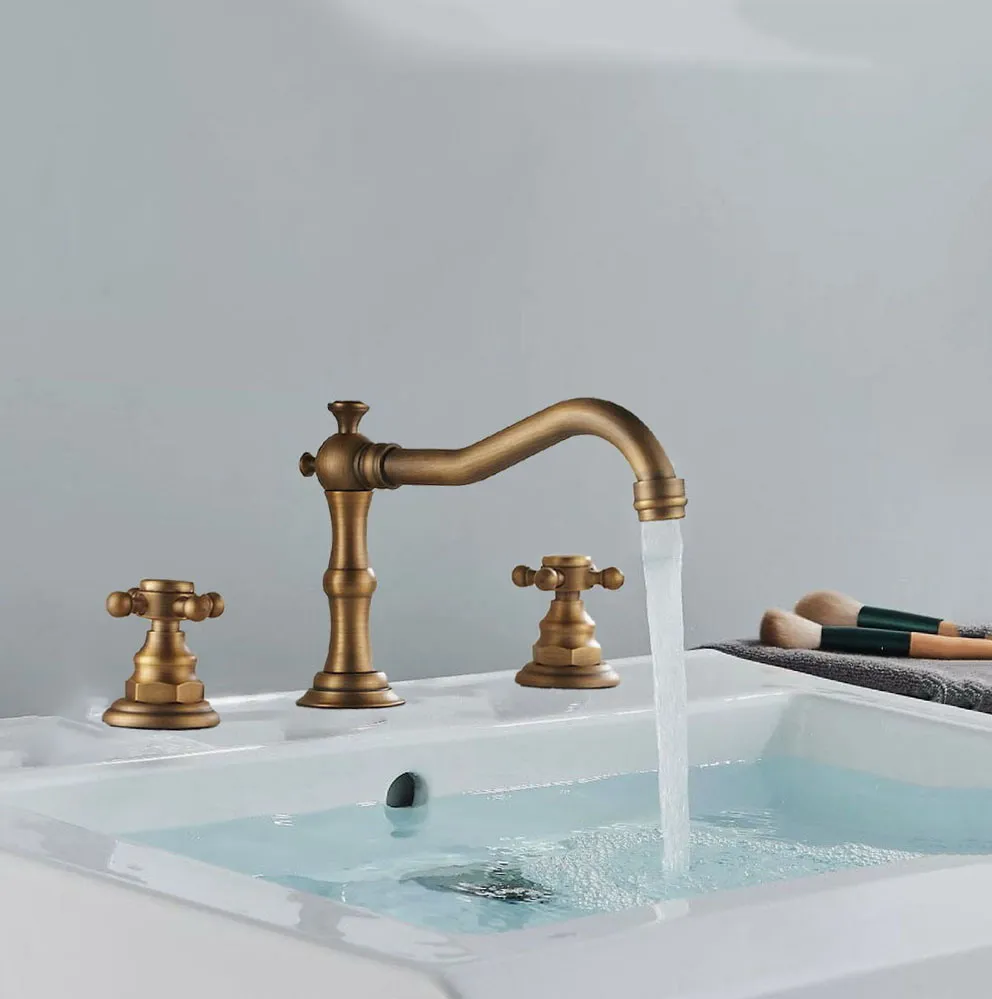 Classic Antique Brass Widespread Bathroom Sink Faucet 3 Hole Basin Mixer Tap Dual Handle Bathroom Faucet Tub Sink Mixer Kan074