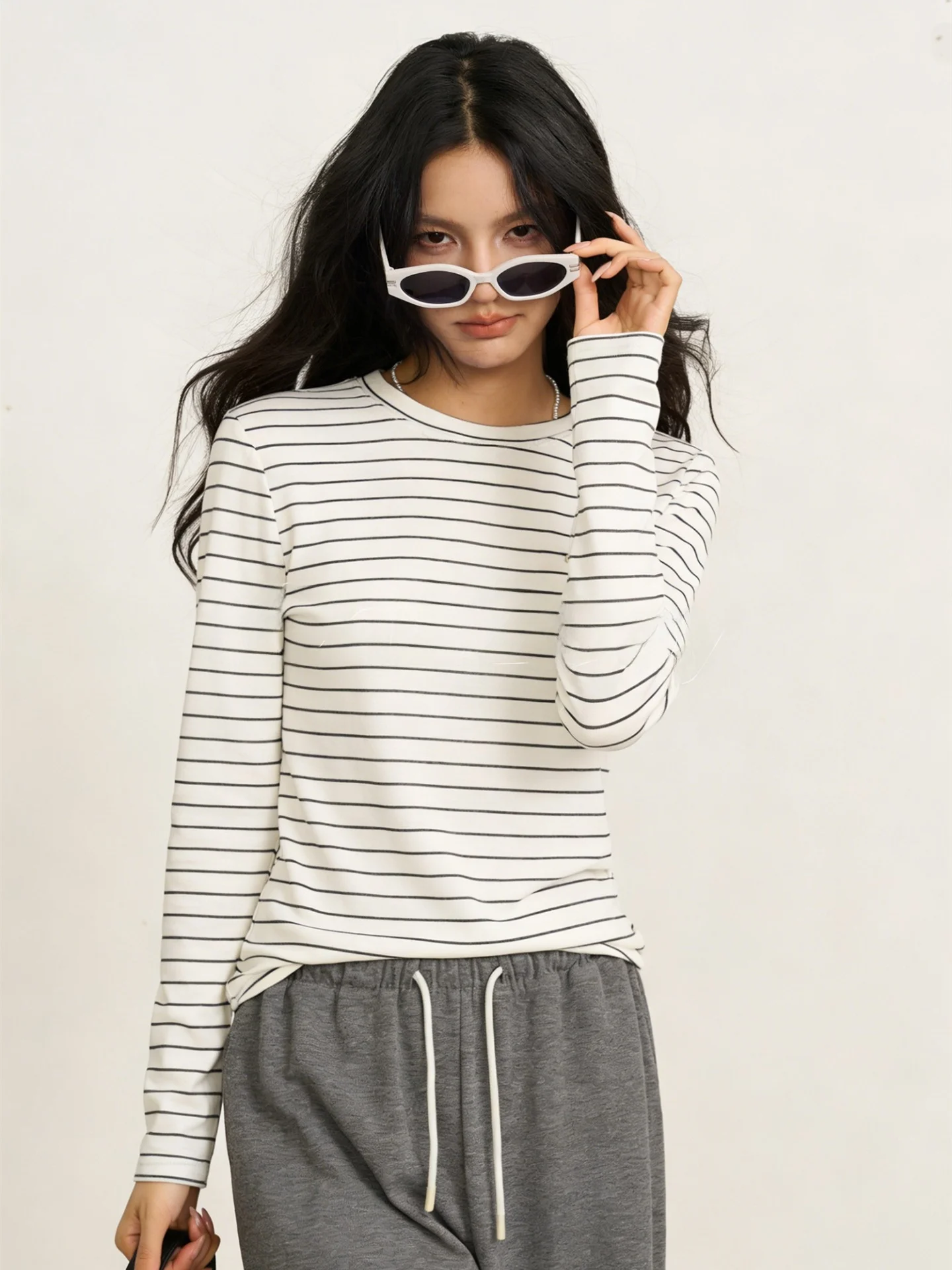 

CHILL ZOEY mat Sle Long Sve f Striped Loose Women's T-irt Breathable Sweat Absorbent Regular Fit Spring New ...