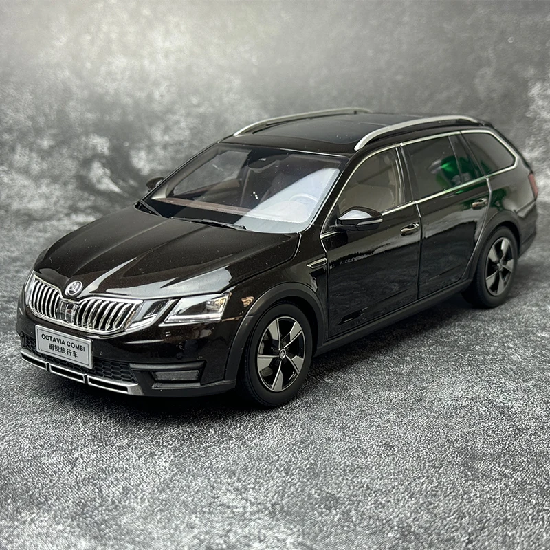 다이캐스트 1/18 사이즈 스코다 모델 자동차, SKODA OCTAVIA 합금 자동차 모델 컬렉션 디스플레이, 취미 오리지널 박스