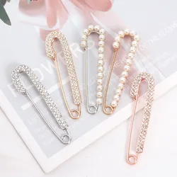 Luxurious Rhinestones Brooches Fashion Women Elegant Gold Silver Color Pins Crystal Safety Metal Pin Cardigan Shawl Scarf Buckle