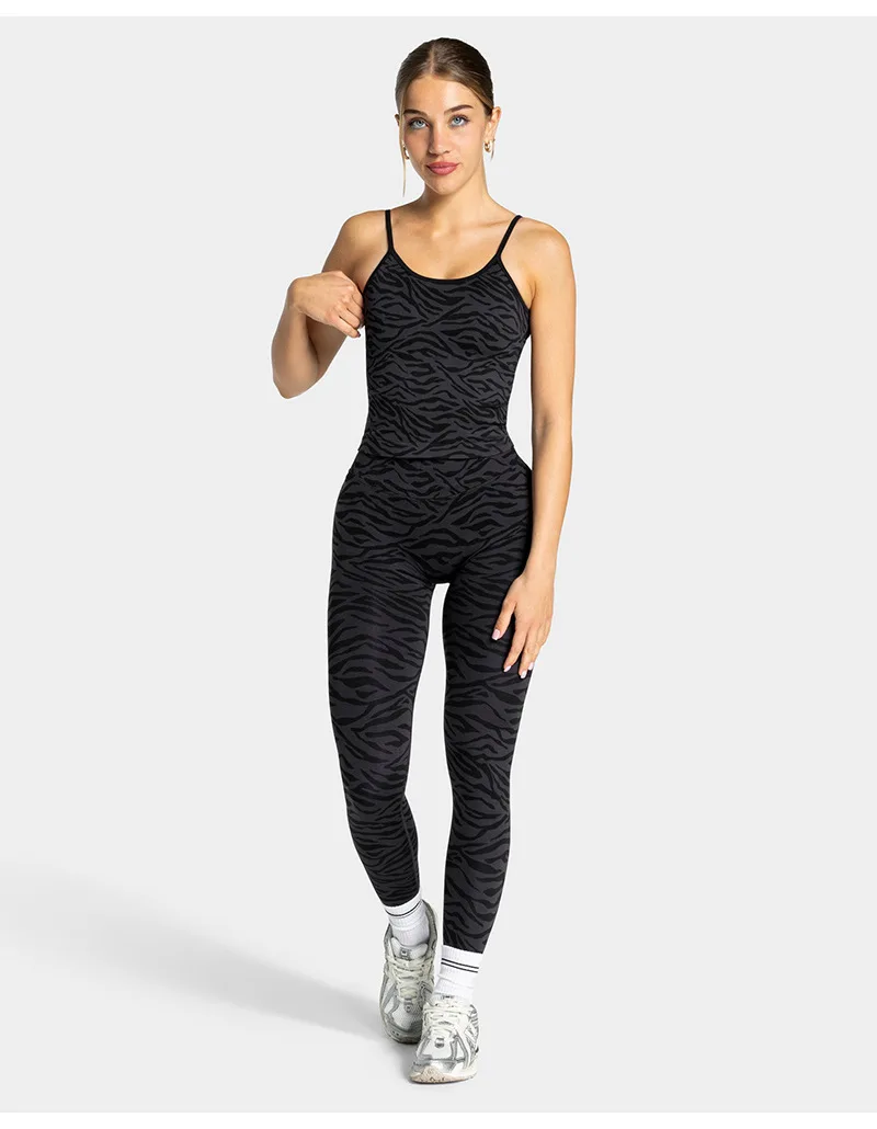 Size chart and fit details