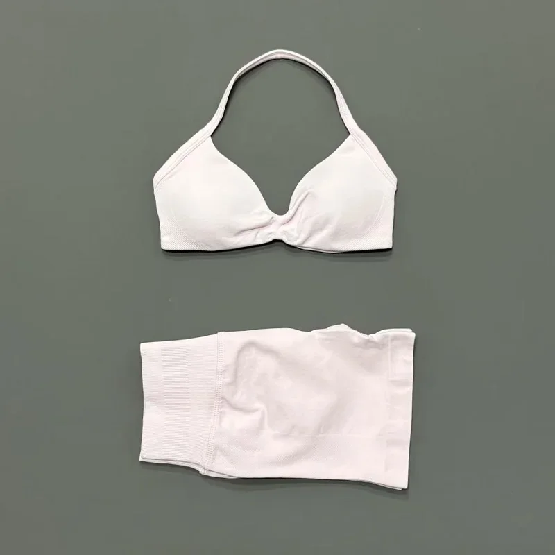 2-teiliges Sportset für Damen, Neckholder-Yoga-Top, hochtaillierte Scrunch-Shorts, atmungsaktiv, dehnbar, für Gym, Pilates, Workout, Fitness – Detail 10