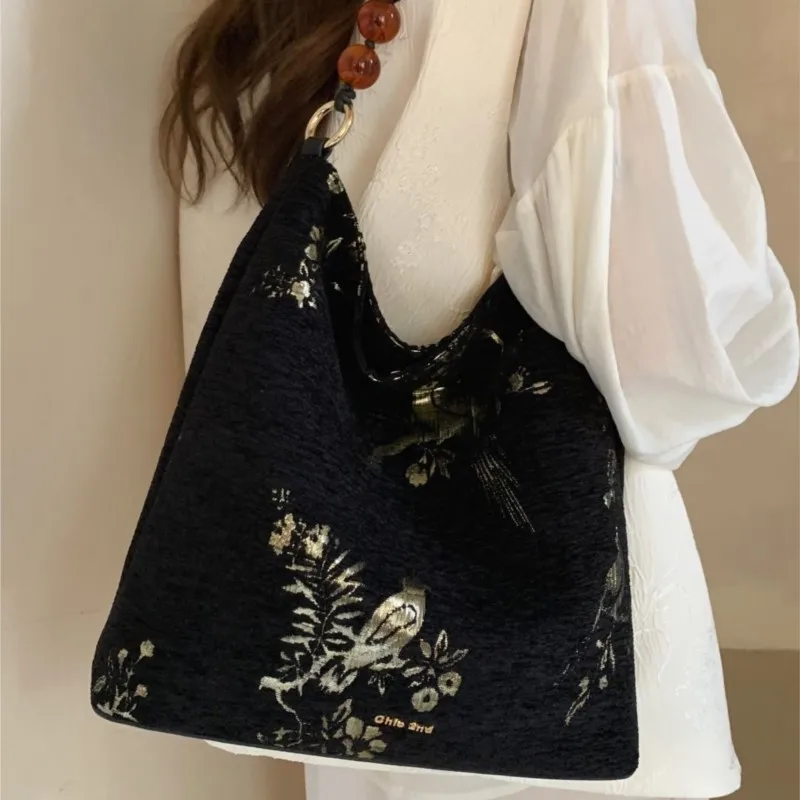 

Винтажная черная сумка с пейзажной вышивкой, женская этническая сумка на плечо большой вместимости, расшитая бисером, женская элегантная сумка через плечо премиум-класса