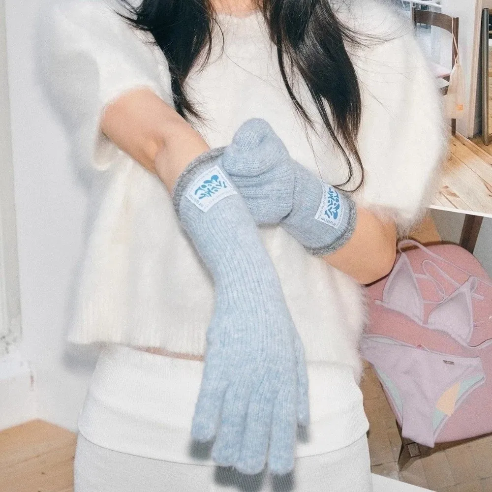 Trendy Mid-Length Warm Gloves Curly Design Color-Blocking Touch Screen Gloves Comfortable Dopamine Colors Knitted Gloves Women