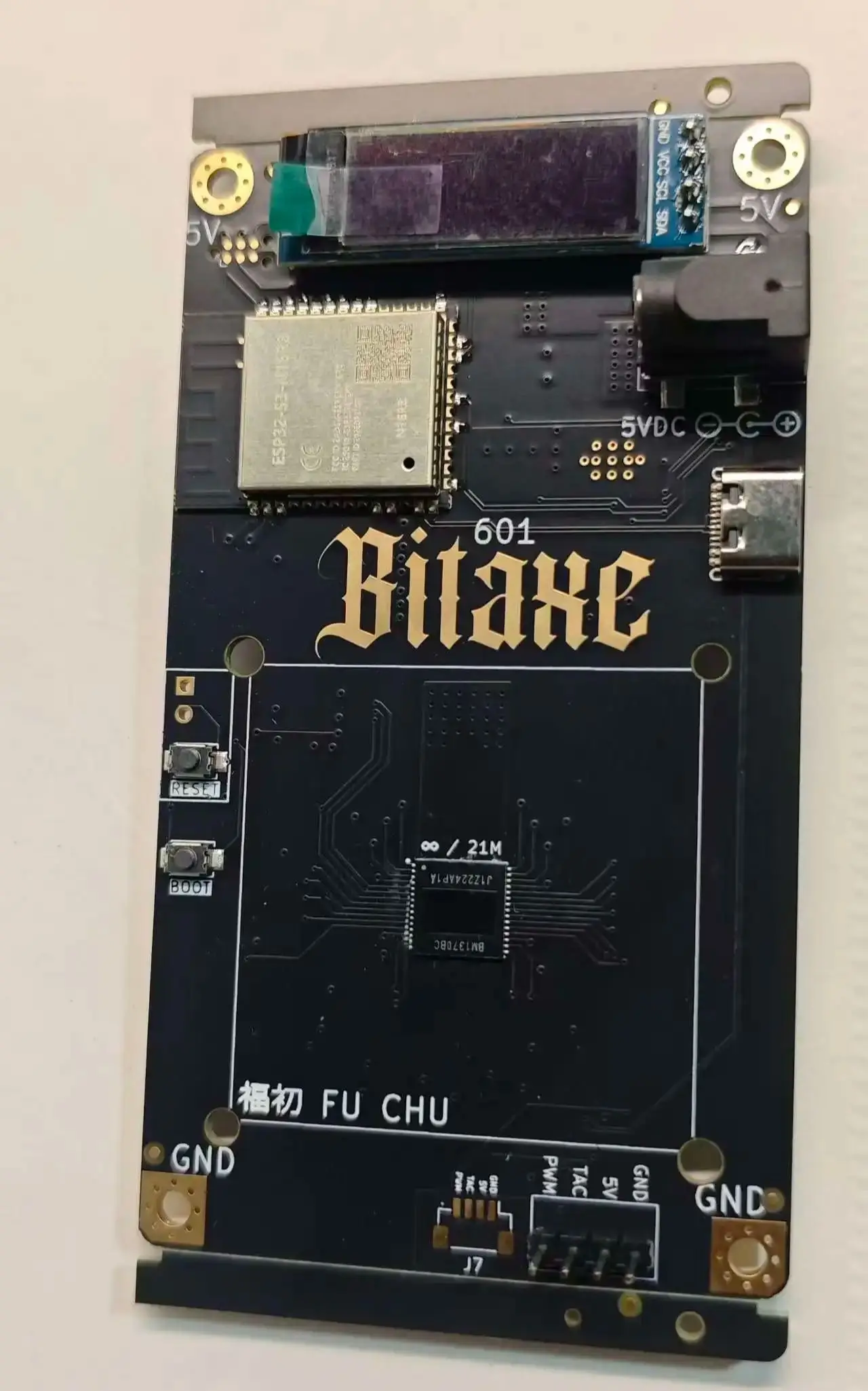 

Bitaxe Gamma 601 с печатной платой с чипом Bm1370