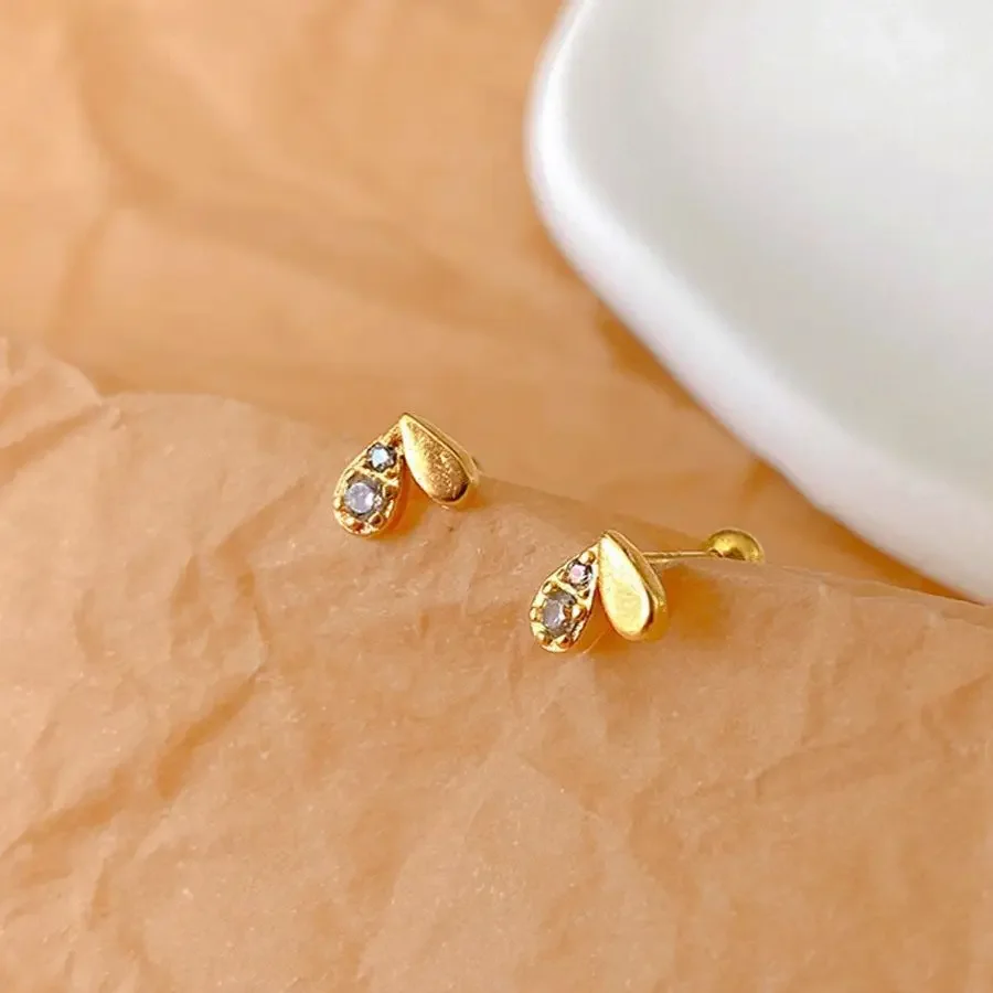 Popular Love Heart Mini Stud Earrings Women 2025 Trending Screw Zircon Ornament Earring Bestie Birthday Jewelry