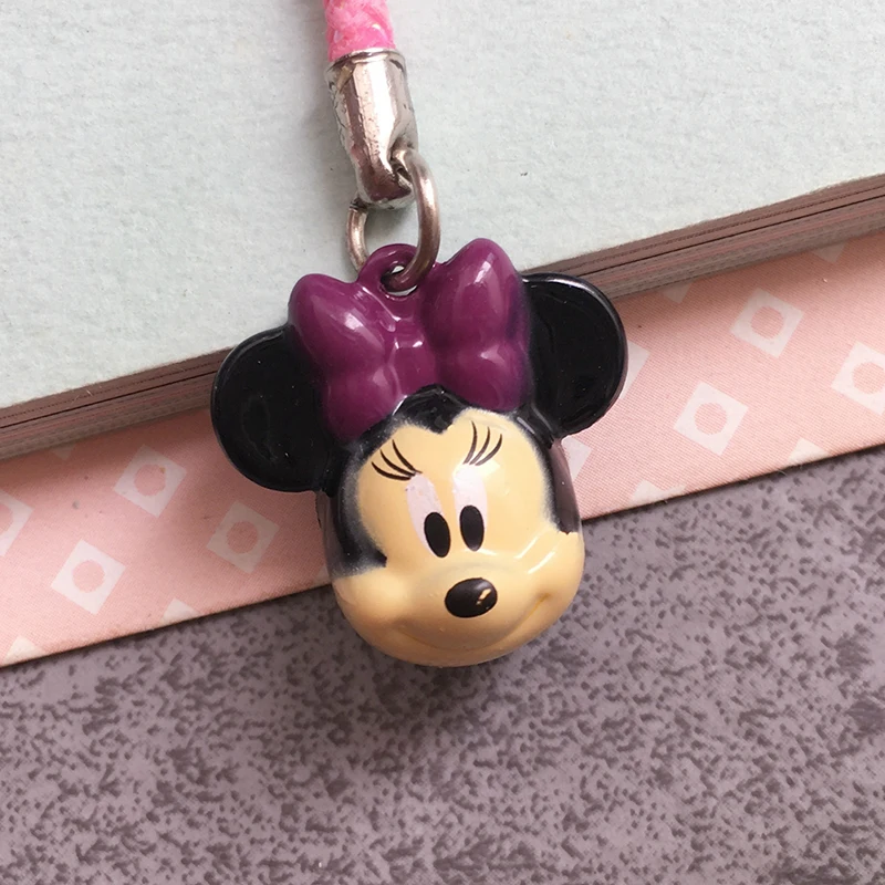 Disney stitich mickey malý zvon přívěsek kawaii anime figur telefon pouzdro lano šifrovací klíč řetízek batoh dekorace klíčenka milenci dar