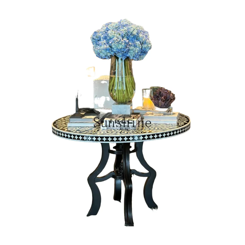 

French painted round table setting table corridor entrance villa model house retro light luxury