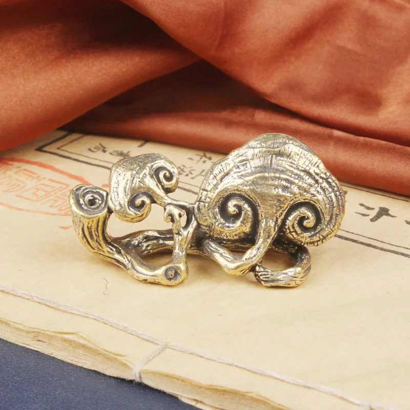 Brass Lingzhi Crafts Desktop Ornaments National Trend Creative Incense Holder Retro Cultural Play Collectible Tea Pet Decoration