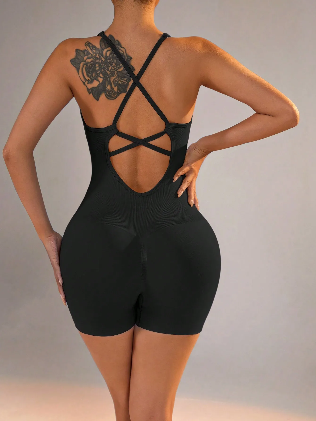 One Piece Sexy Backless Scrunch Sporty Tight Jumpsuit Raises Butt Playsuit Women Romper Summer Gym Fitness Yoga Clothes Short