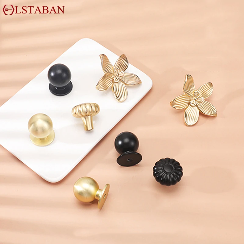 Luxury Gold Kitchen Cabinet Handle Flower Shape Imitation Copper Single Hole Cupboard Drawer Pull Zinc Alloy Black Hardware Knob