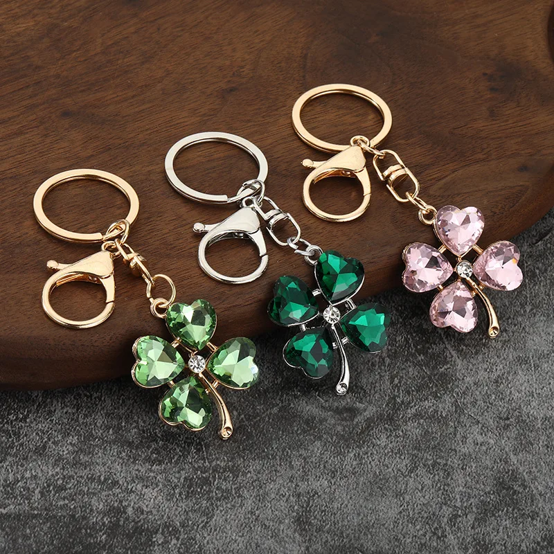 Creative diamond studded clover keychain, crystal rhinestone, cat's eye stone, colorful clover, exquisite keychain