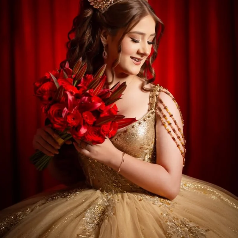 

Shiny Champagne Gold Quinceanera Dress Lace layering off-shoulder decal Long tail flower vestidos de 15 Quinceanera ﻿Customized