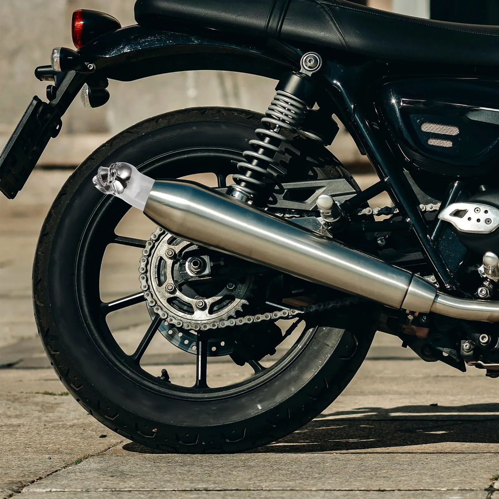 

Skull Exhaust Pipe Steel Tailpipe Tips Modification Tail Throat Motorcycle Exhaust Tips Steel Tail Pipes Retro Muffler Cover