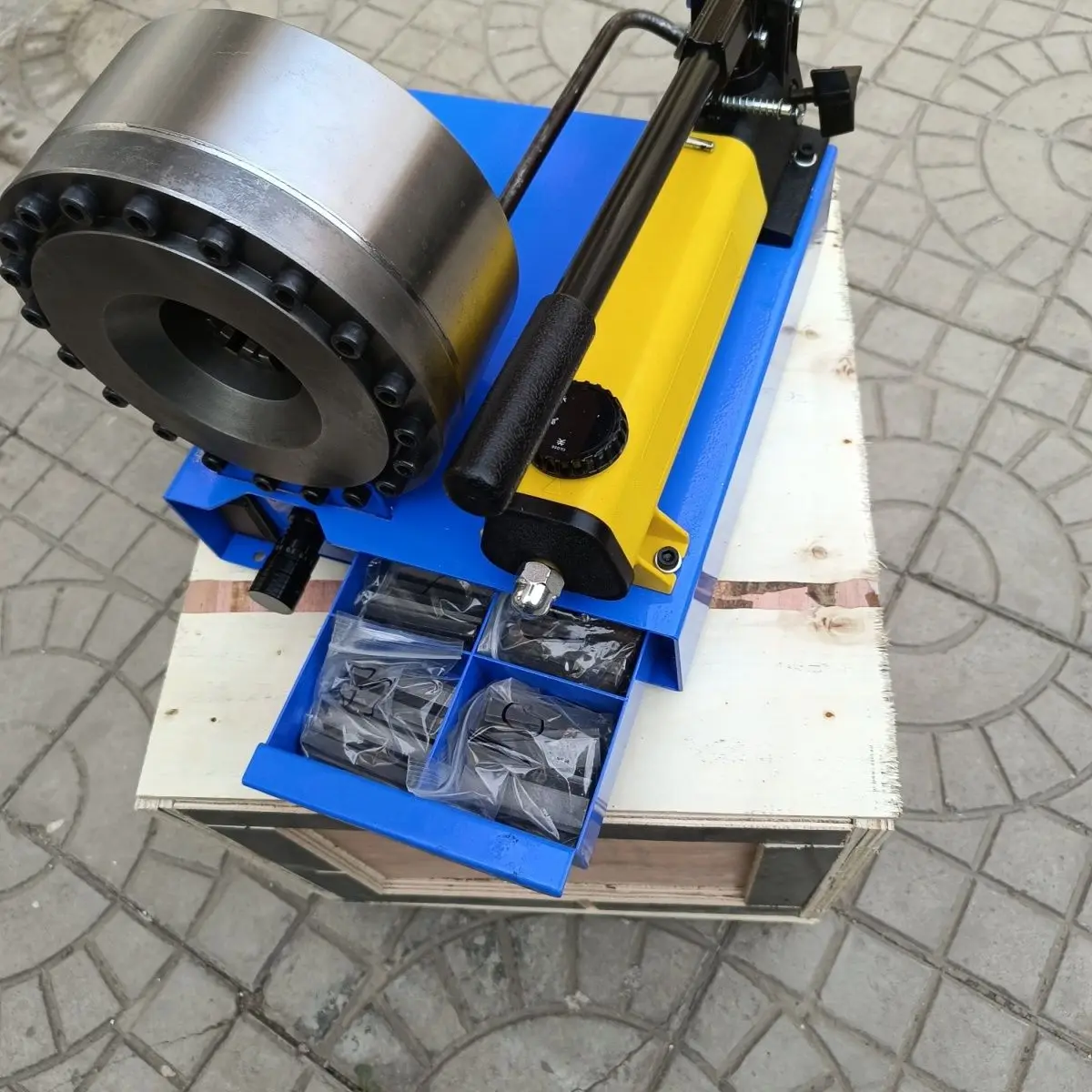 Hand Pump  Hydraulic Hose Crimper Large Diameter Hydraulic Hose Crimping Machine Hose Crimper Press Tube Crimping Machine