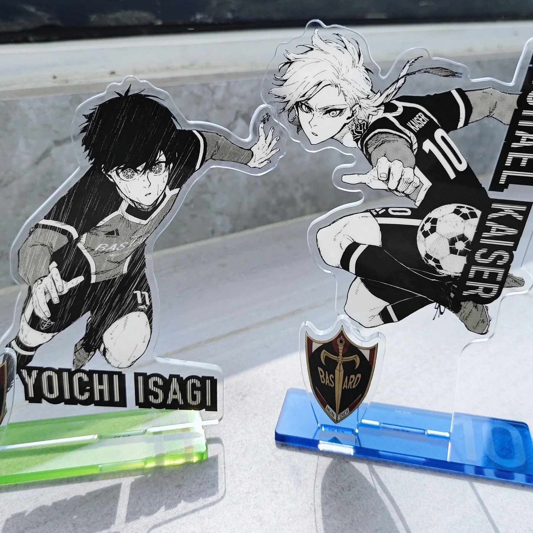 

Anime BLUE LOCK MICHAEL KAISER Isagi Yoichi Ranze Kurona Cosplay Acrylic Standing Sign Cute Desk Ornament Xmas Gift Send Friend