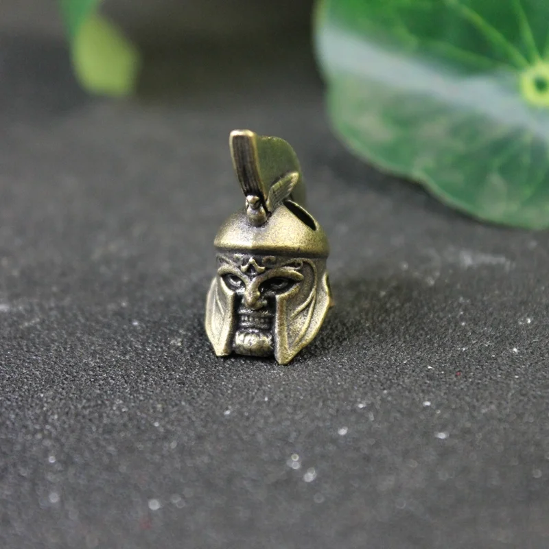 Romano guerriero casco coltello perline fai da te Paracord tessuto cordino ciondolo gioielli ottone Spartan cavaliere testa scultura EDC strumento Charms