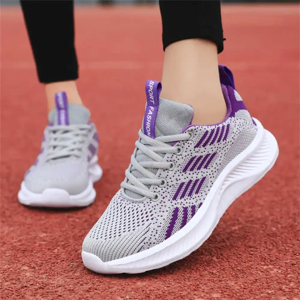 

Demi-season Number 35 Women Ladies Shoes Brand Running Botasky Sneakers For Teen Sport Classic Athletic Loafersy Bascket