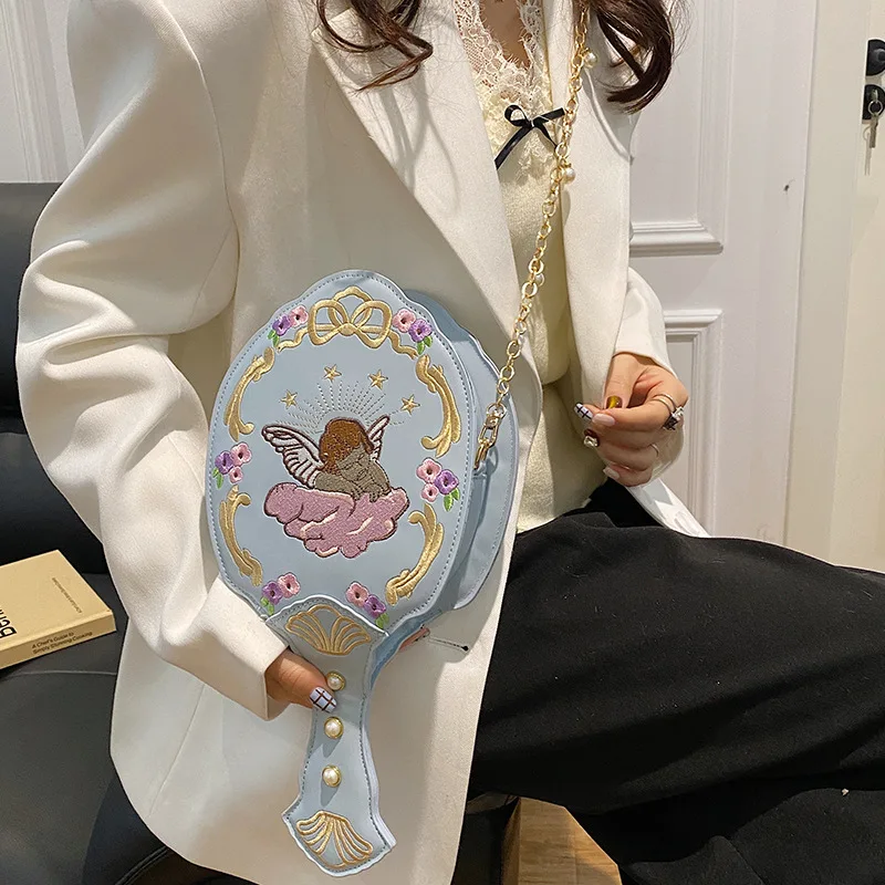 الإبداعية مرآة تصميم حقيبة كروسبودي للنساء اللؤلؤ سلاسل حقيبة كتف مضحك لطيف الملاك التطريز المحافظ الإناث الصغيرة 2025