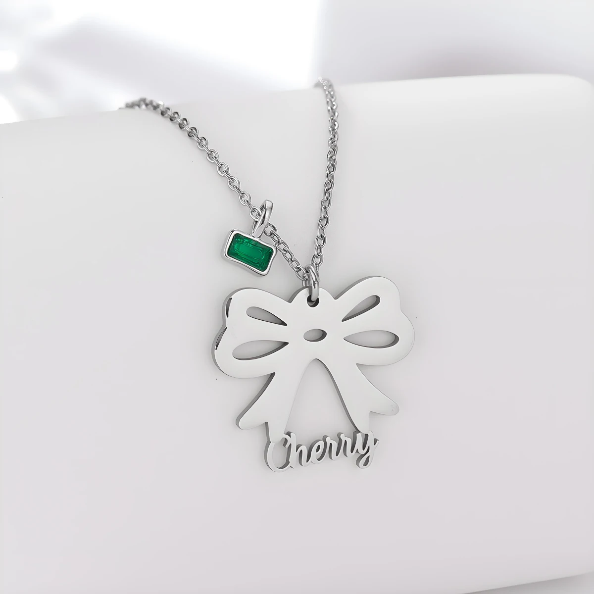 Chandler Custom Name Stainless Steel Bow knot Pendant Necklace for Women Niche Simple Jewelry Accessory