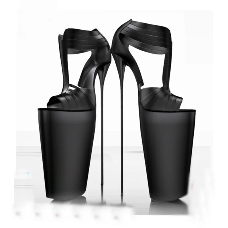 أسود مشبك صنادل أرضية جوفاء رقيقة عالية الكعب اللمحة تو موضة مثير 2025 الصيف أحذية امرأة كبيرة الحجم Zapatillas Mujer