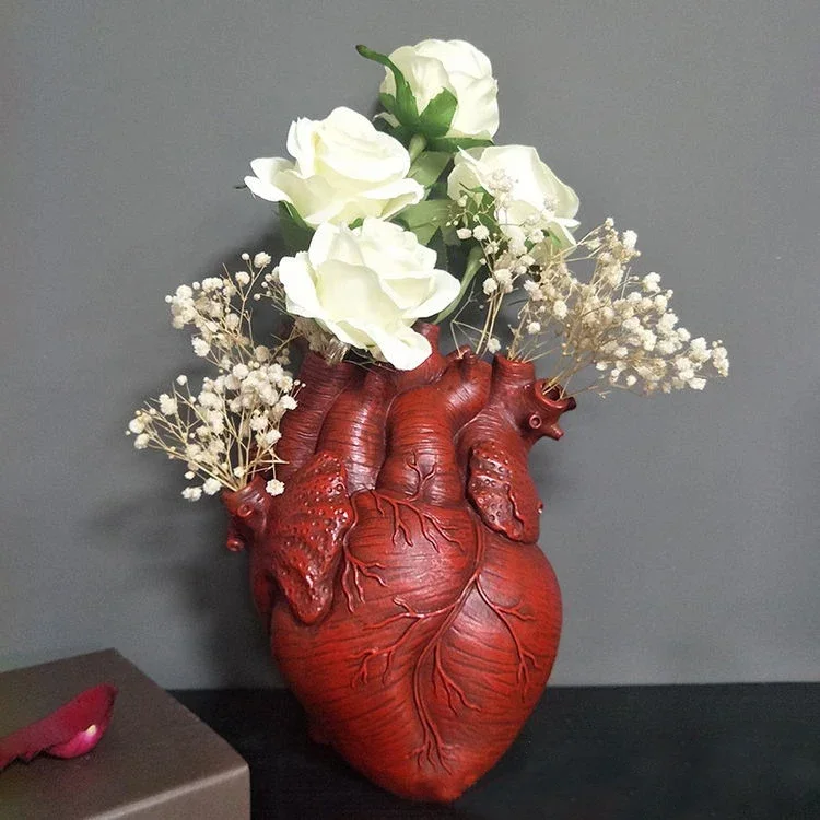 

Nordic Vase Home Decor Vendor Crerative Human Heart Vasa White Resin Nordic Heart Vase For Dried Flowers