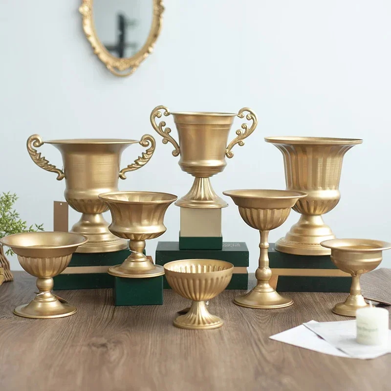 Golden Retro Vase Wrought Iron Flower Flower Arrangement Flower Pot European Style Home Decoration Living Room Desktop Ornaments