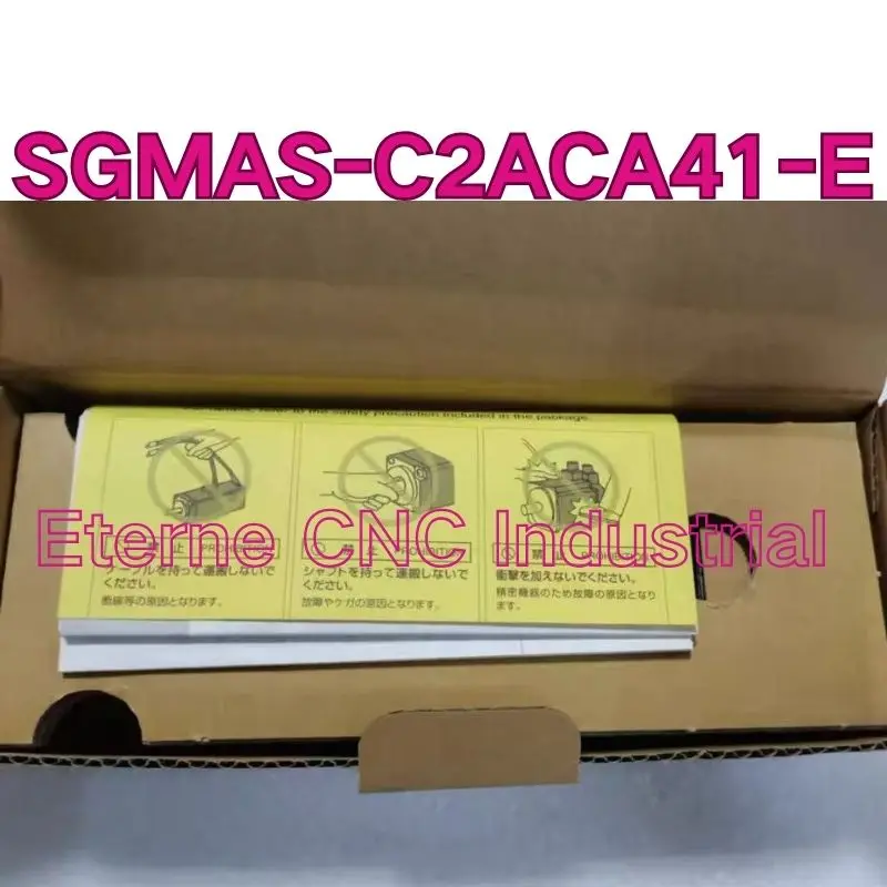 

Новый серводвигатель SGMAS-C2ACA41-E мощностью 150 Вт для быстрой доставки