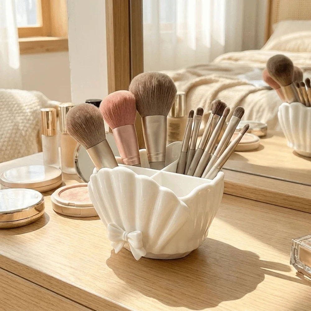 3D Printed Shell Shaped Toothbrush Holder Four-Compartment Shell Shaped Desktop Storage Box Decorative Bow Lace Toothbrush Stand