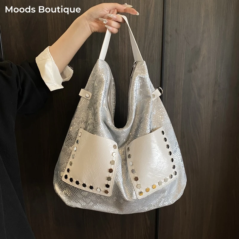 

MOODS Motorcycle Shoulder Bags For Women Snakeskin Pattern Rivet Decor Large Capacity Shopper Tote 2025 Designer Handbags Luxury