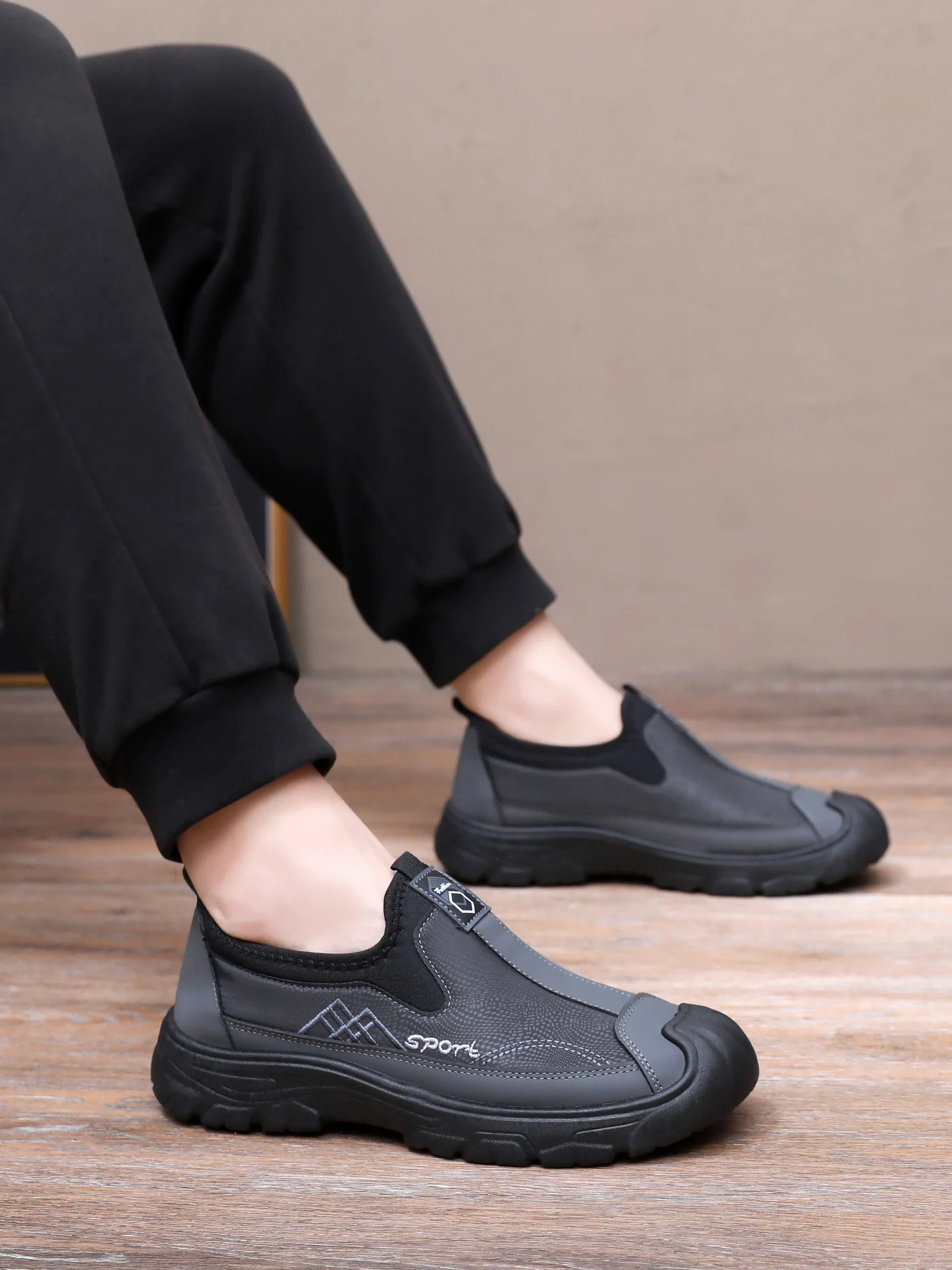 New Dad Casual Shoes Comfortable Non-slip Wear-resistant Cloth Shoes Casual Middle-aged and Elderly Shoe Lightweight Men's Shoes