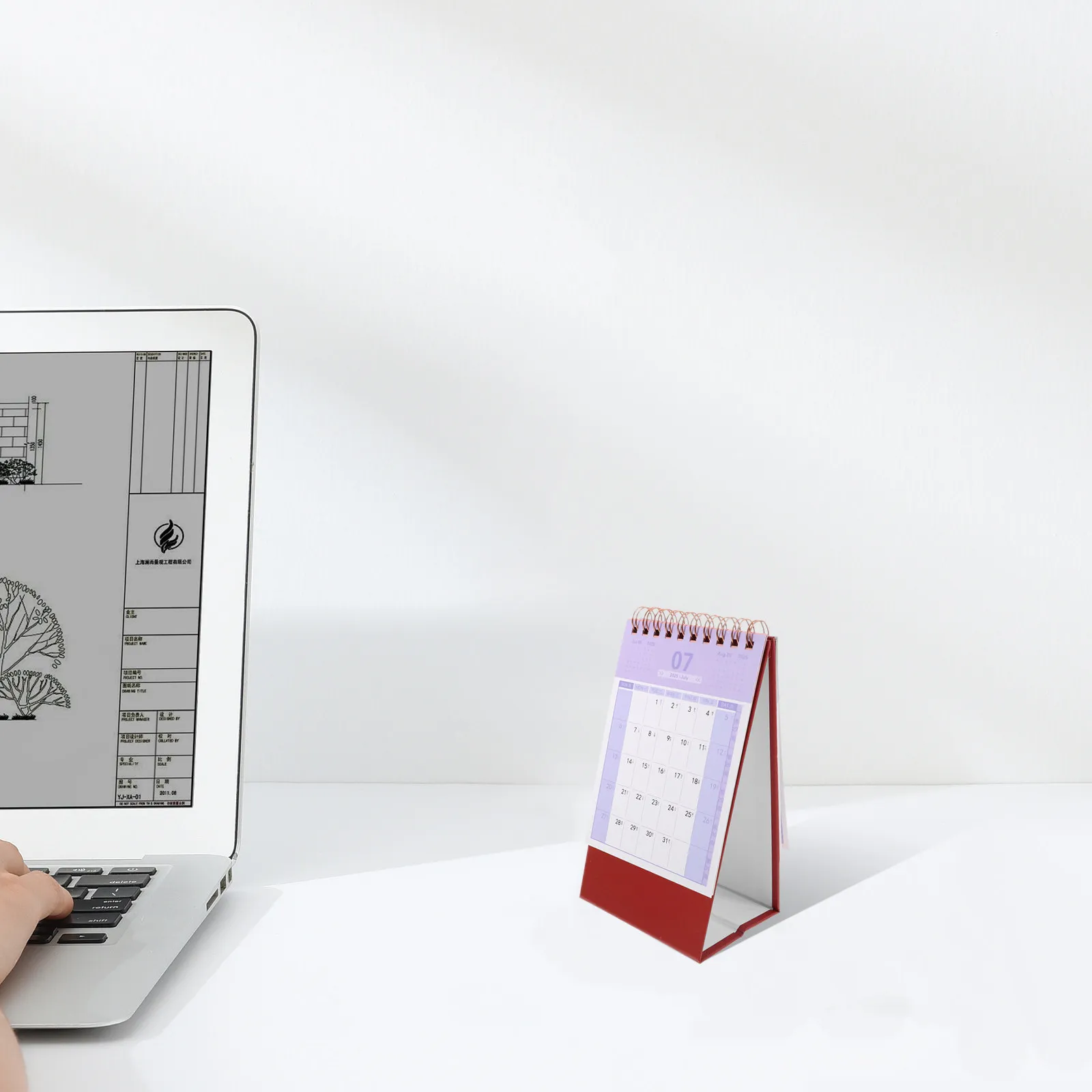 

Mini Desk Calendar 2024 Mid Year to 2025 End Simple Fresh Design Smooth Writing Paper Spiral Free Standing Monthly Scheduler