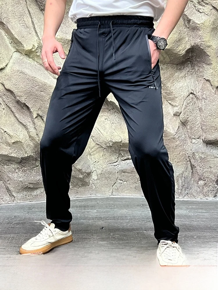 

Скандинавские уличные светоотражающие этикетки, эластичные повседневные брюки из ледяного шелка, мужские летние спортивные брюки для отдыха, драпировка, удобные прямые...